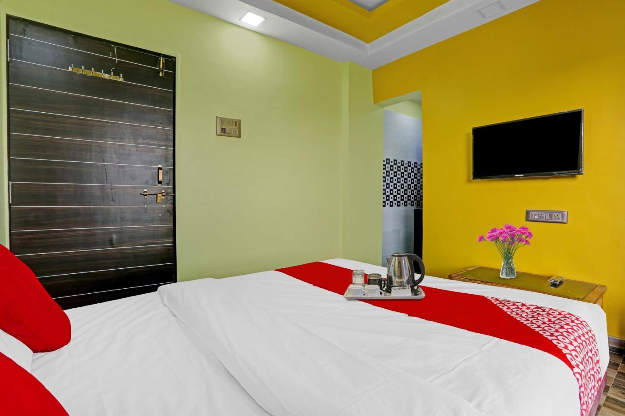 Hotel O Om Sai Residency Lodging And Boarding Taloje Budrukh المظهر الخارجي الصورة
