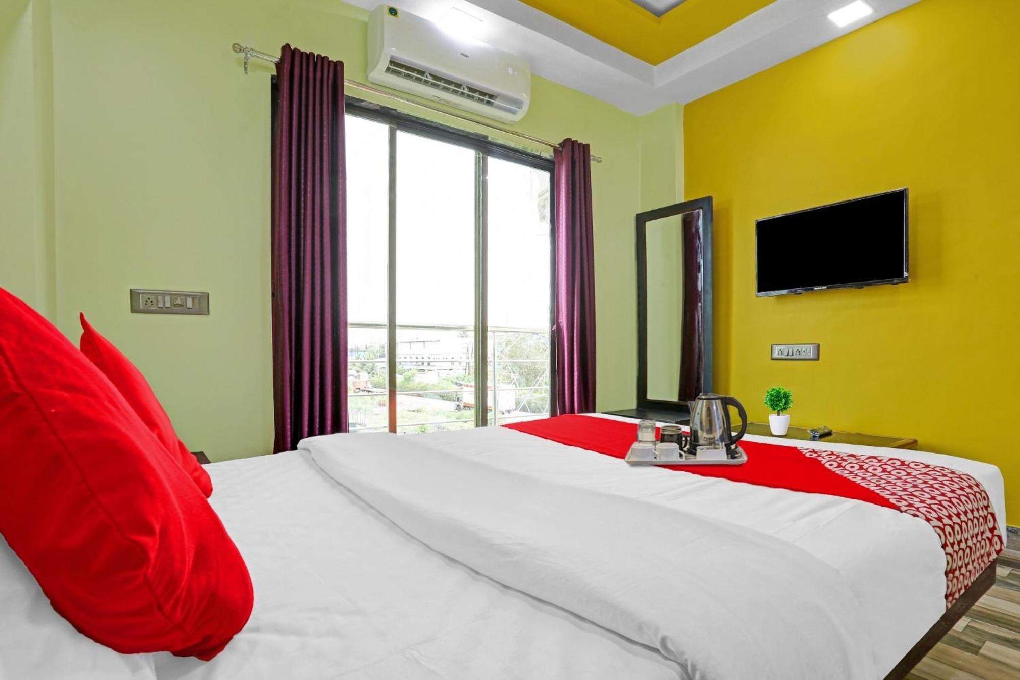 Hotel O Om Sai Residency Lodging And Boarding Taloje Budrukh المظهر الخارجي الصورة